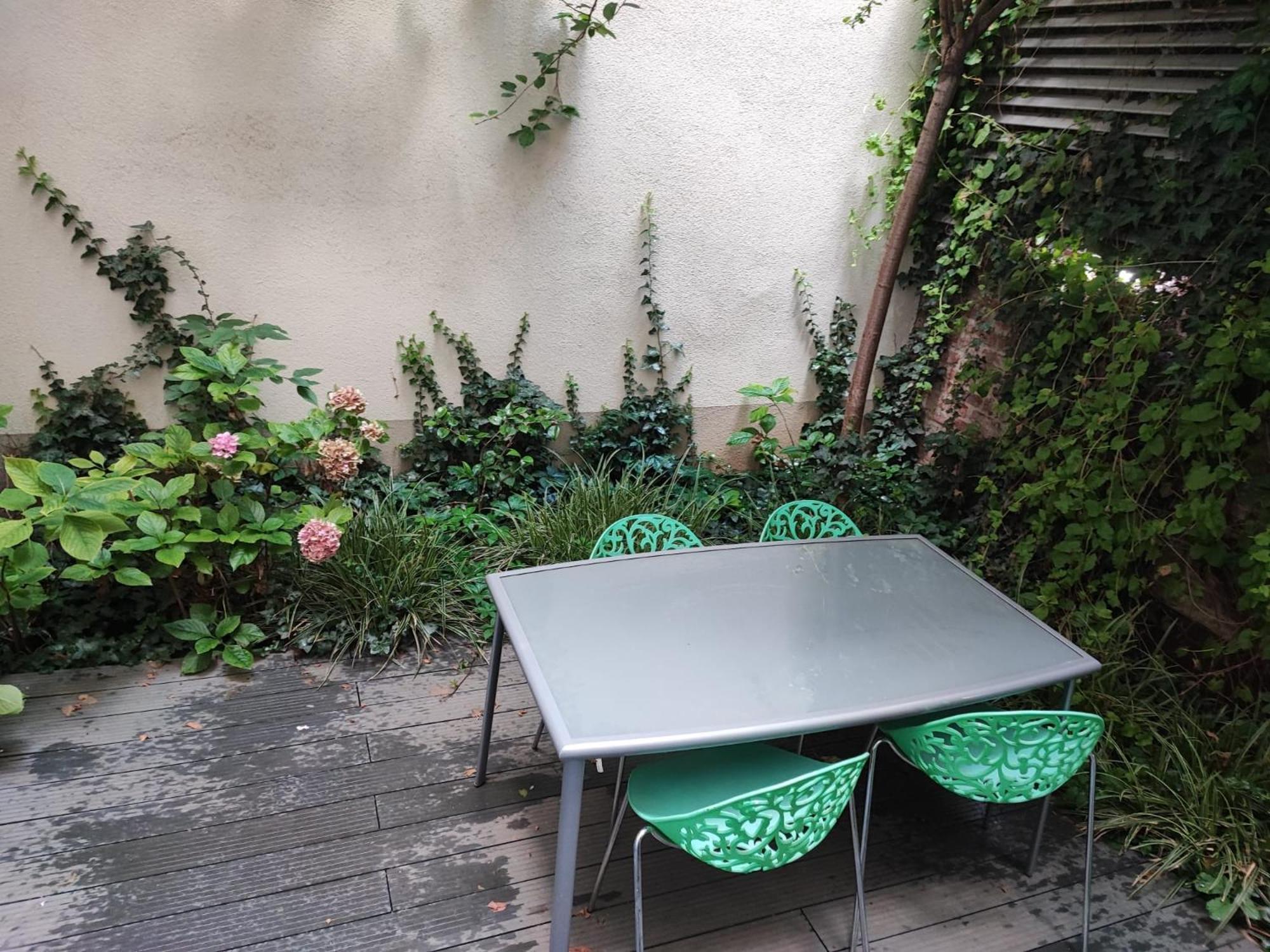 Central Vienna Apartment With Unique 40M2 City Garden & Self Check In Kültér fotó